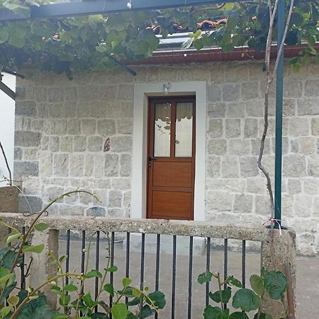 Ferienwohnung Rustic House Bar Exterior foto